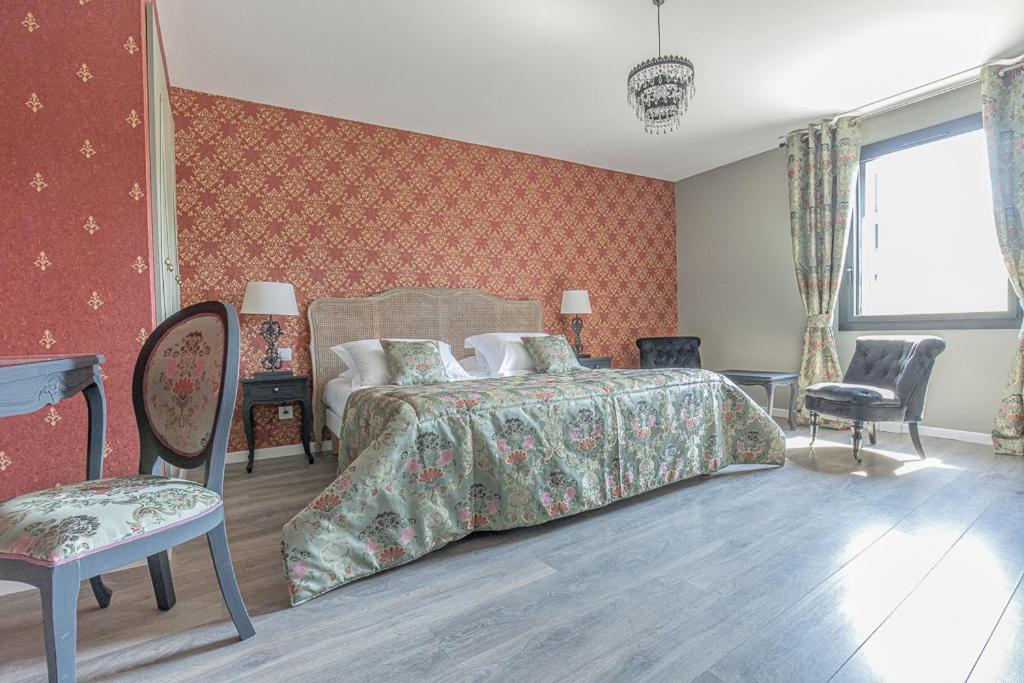Le Relais Des Chartreuses Hotel Le Boulou Bagian luar foto