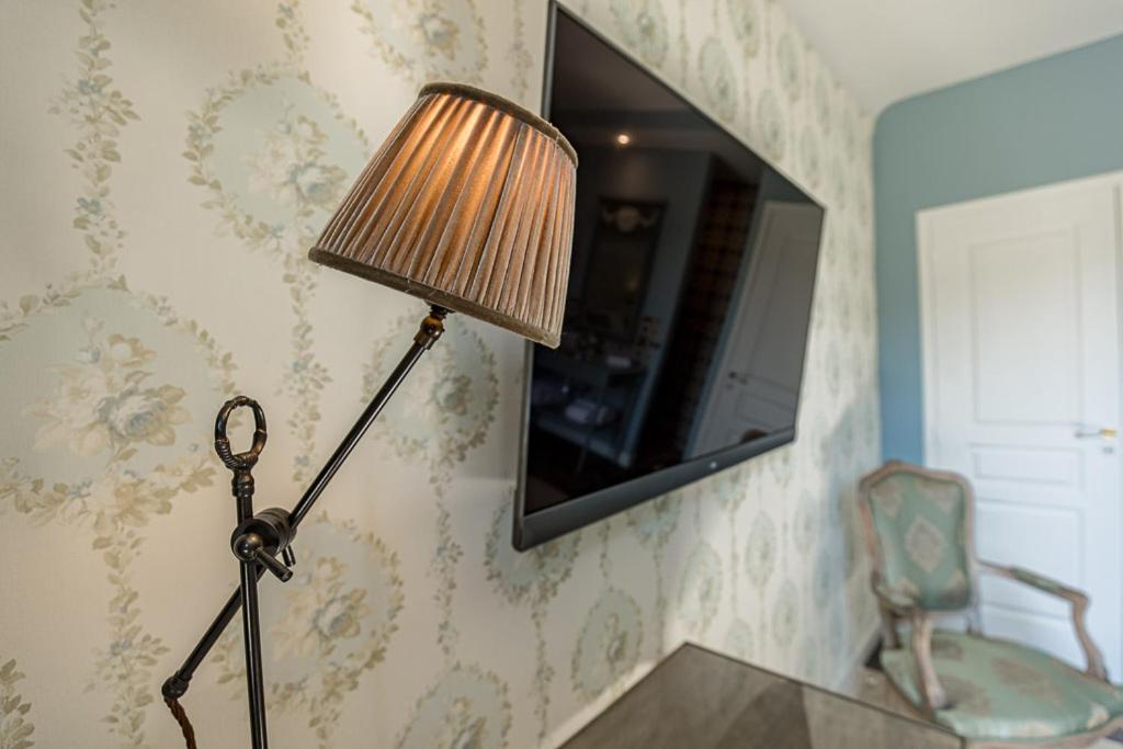 Le Relais Des Chartreuses Hotel Le Boulou Bagian luar foto