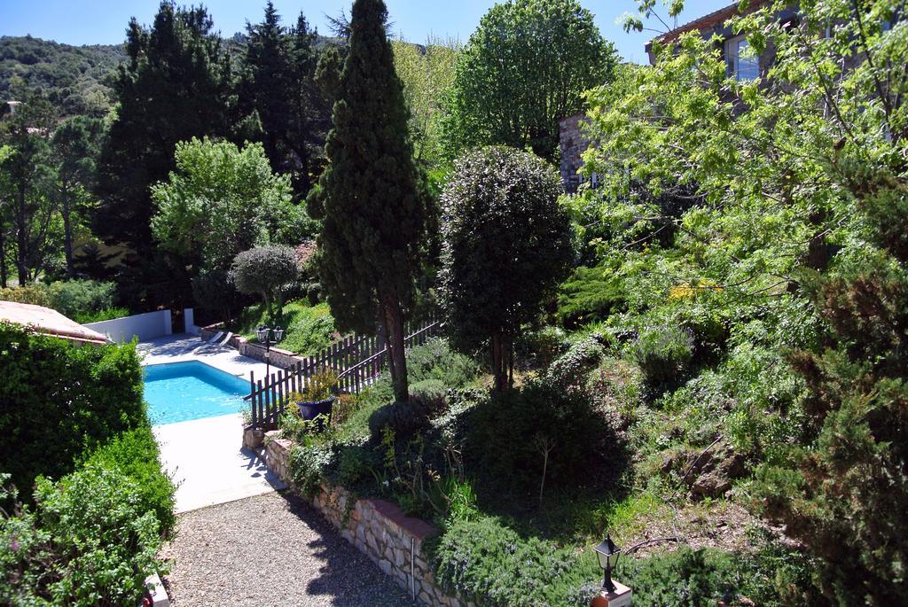 Le Relais Des Chartreuses Hotel Le Boulou Bagian luar foto